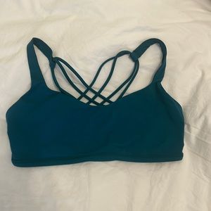 Lululemon free to be wild bra